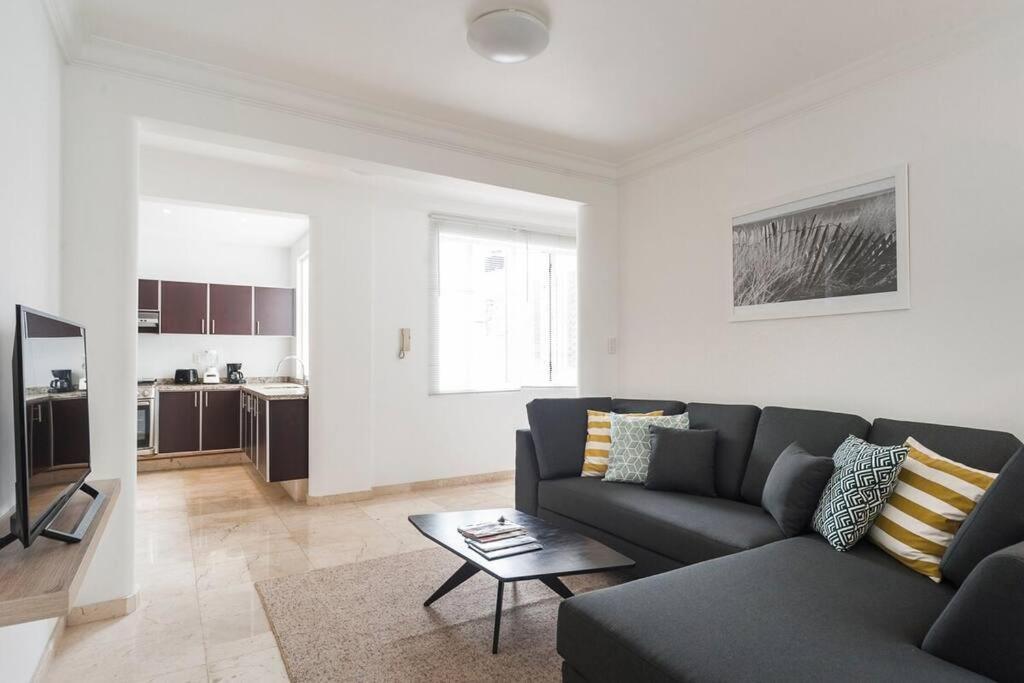Condesa Residence Campeche 5 Modern Residence 2Br 1Ba Apartment Emphasizing Open Airy Spaces In Campeche Mexico City Exteriör bild